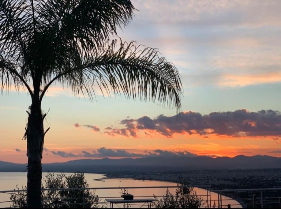 Marine'S Lux Villa:Golden Sunset Каламата Екстер'єр фото