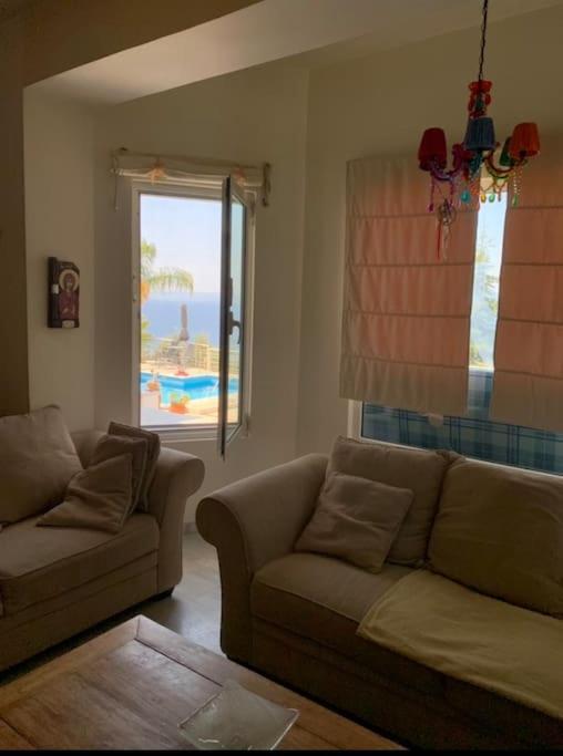 Marine'S Lux Villa:Golden Sunset Каламата Екстер'єр фото